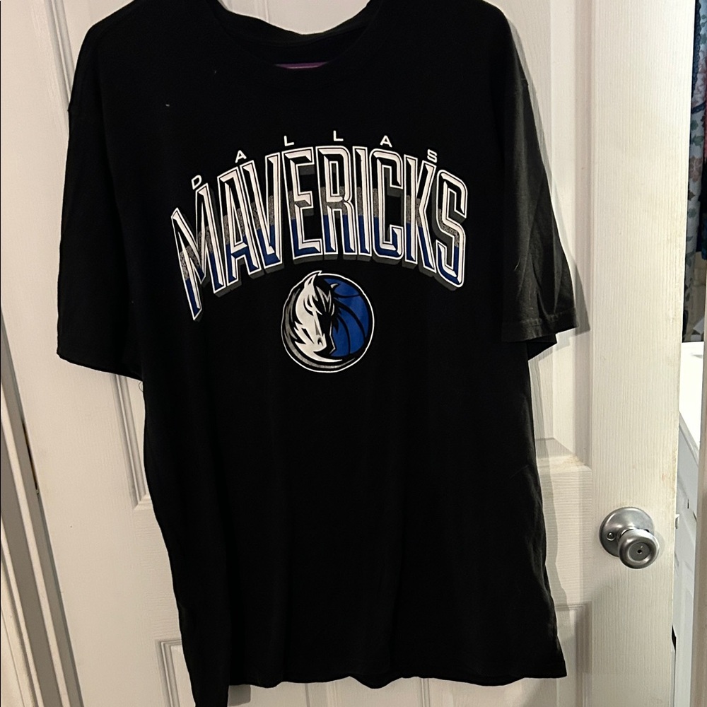 Dallas Mavericks Black T-Shirt, men’s xxl